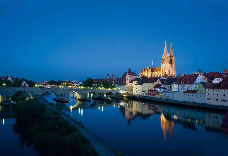 Regensburg a jeho historické centrum s adventními trhy okouzlí každého návštěvníka