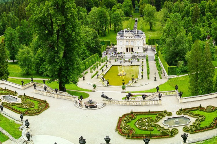 Poznávací zájezd do Bavorska - Zahrady u zámku Linderhof