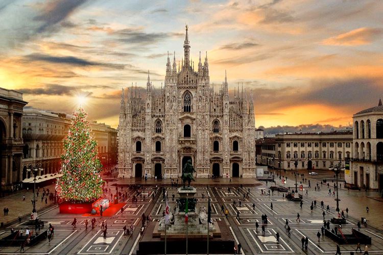 Adventní perla Lombardie Miláno - trhy, památky, nákupy