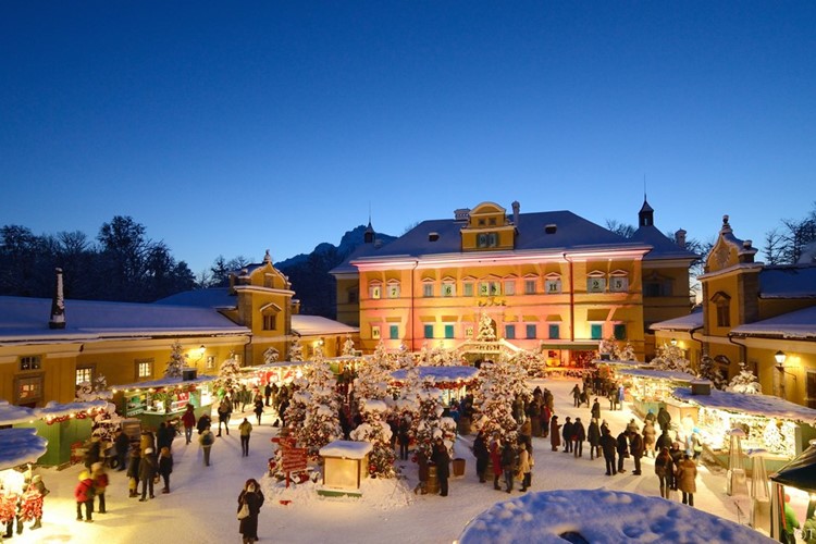 Zámek Hellbrunn a rukodělné vánoční trhy