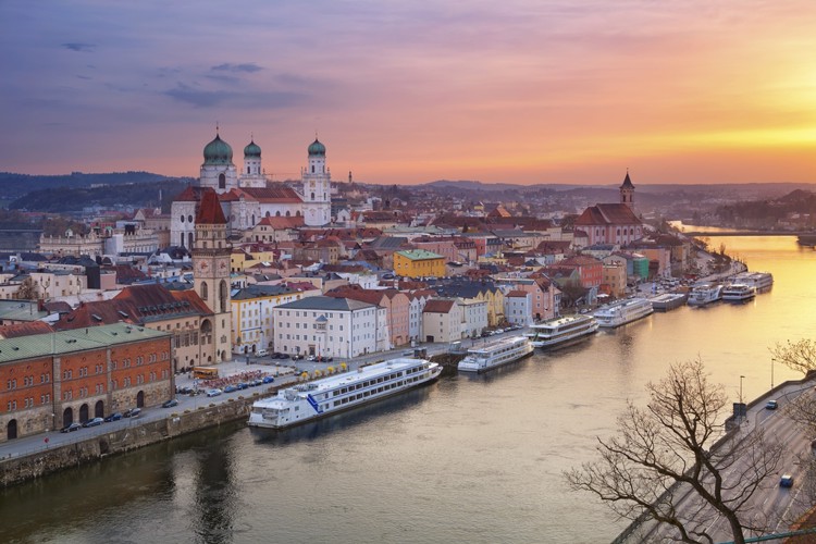 Pohled na město Pasov při Dunaji