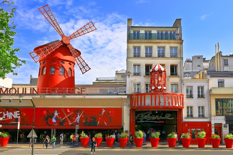 Poznávací zájezd do Paříže - Slavný kabaret Moulin Rouge