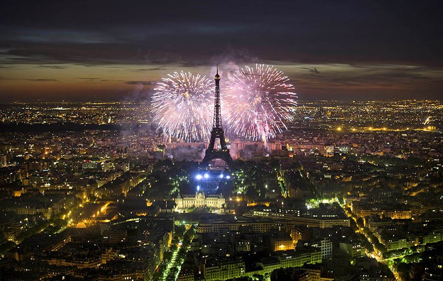 Poznávací zájezd do Paříže na Den Bastily - ohňostroj na Eiffel Tower