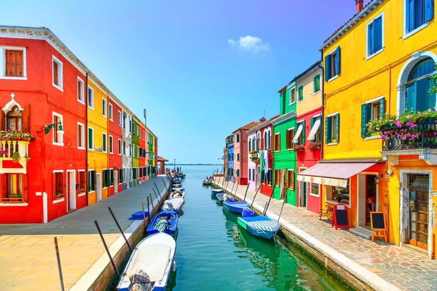 Poznávací zájezd do Benátek - Kanály na ostrově Burano