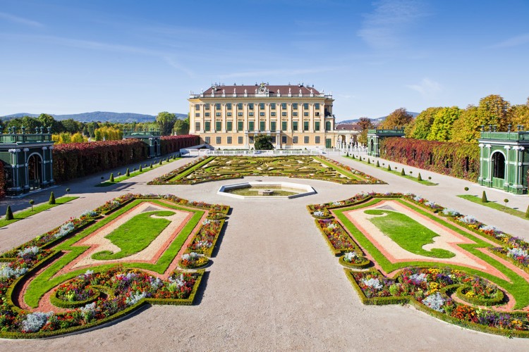 Poznávací zájezd do Vídně - Zámek Schönrunn se zahradami